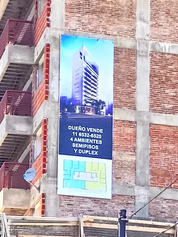 Gigantografía Av. San Juan y Sarandí